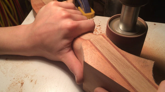 Recurve bow (recycled wood and fibreglass skis)