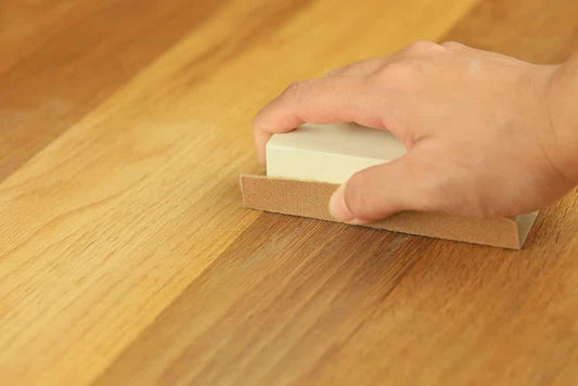 Sanding wood