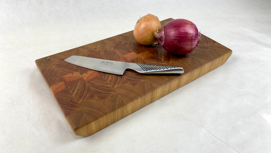End grain chopping board (recycled) 410x230